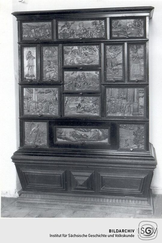 Kabinettschrank