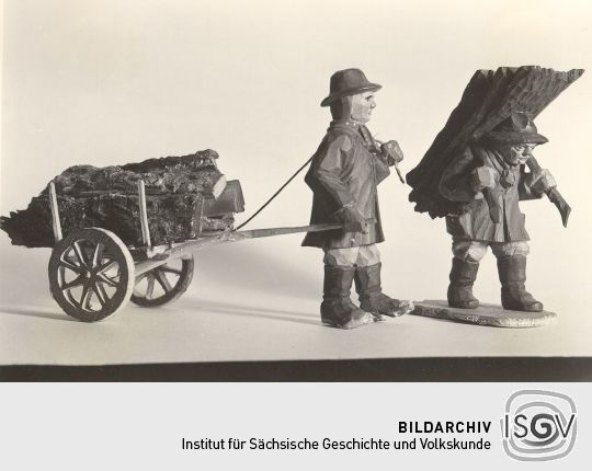 Schnitzfiguren aus Jahnsbach