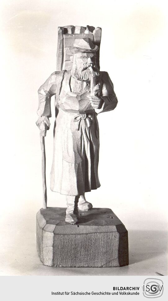 Schnitzfigur aus Schlettau