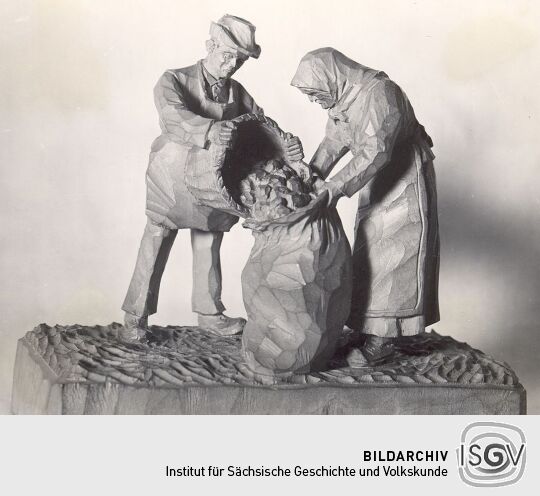 Schnitzfiguren aus Schlettau