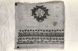 Bild: Stickmustertuch