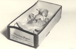 Bild: Puppe im Stadtgeschichtlichen Museum Leipzig