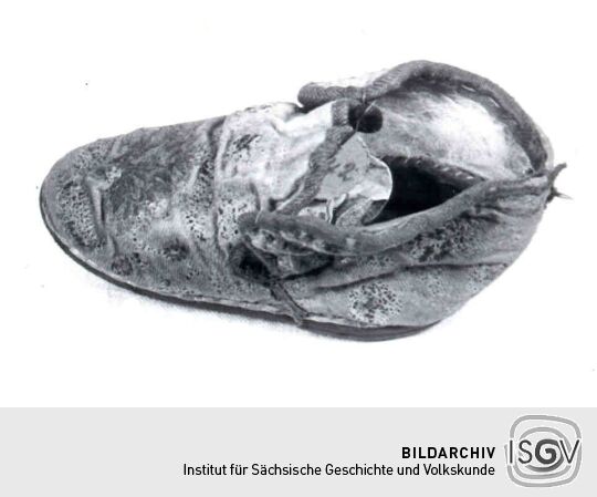 Kinderschuh aus Leisnig