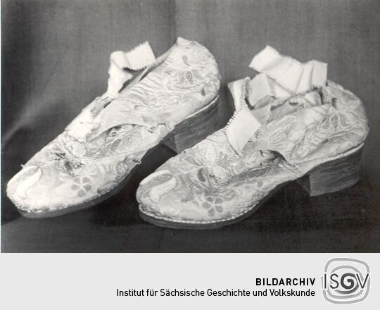 Äbtissinnenschuhe aus St. Marienstern