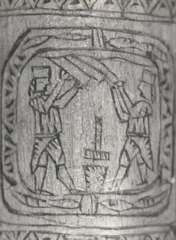 Bild: Verzierte Holzbarte