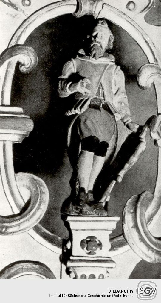 Geschnitzter Bergmann aus Annaberg