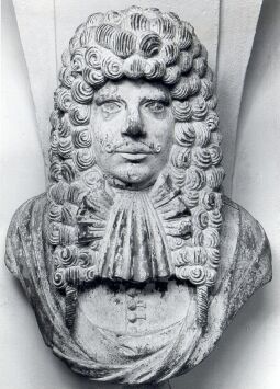 Bild: Büste eines Adligen