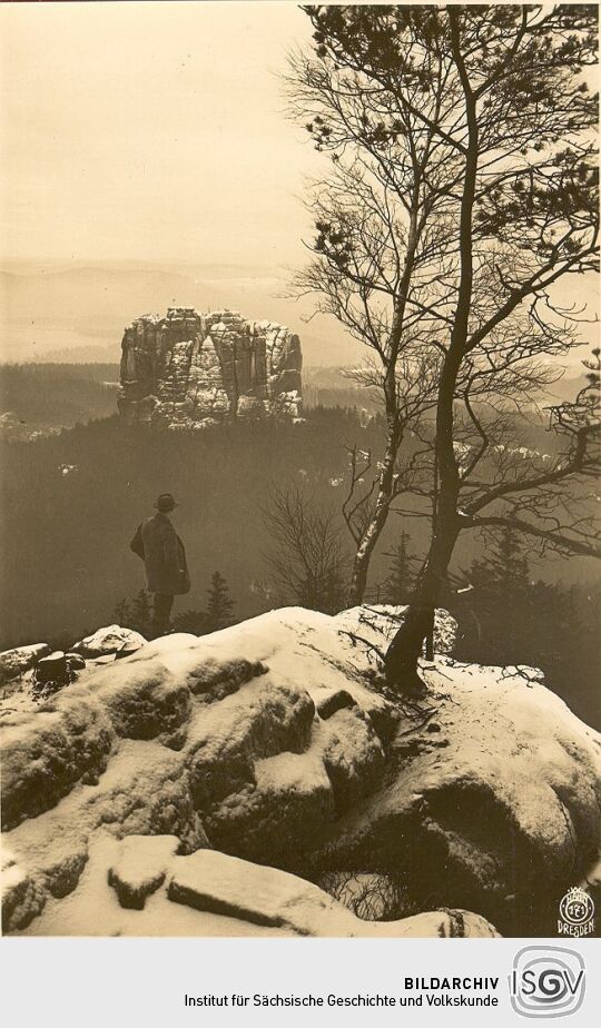 Postkarte: Der Falkenstein im Schrammsteingebiet