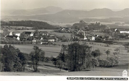 Postkarte: Blick über Rathewalde nach dem Elbtal