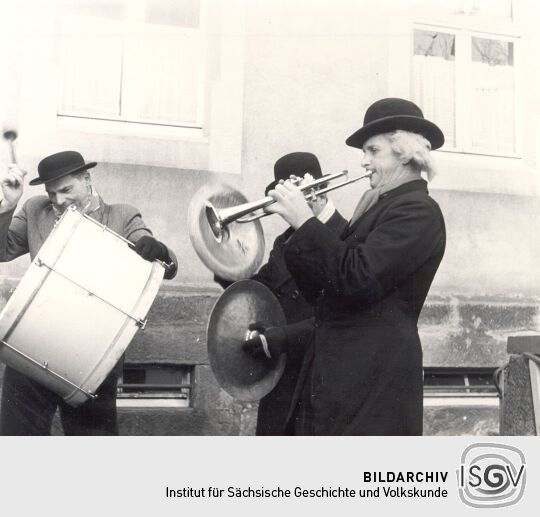 Musikkappelle bei der Schifferfastnacht Postelwitz