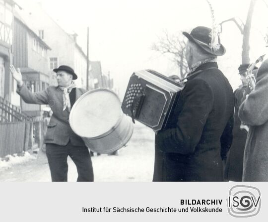 Musikkapelle bei der Schifferfastnacht Postelwitz