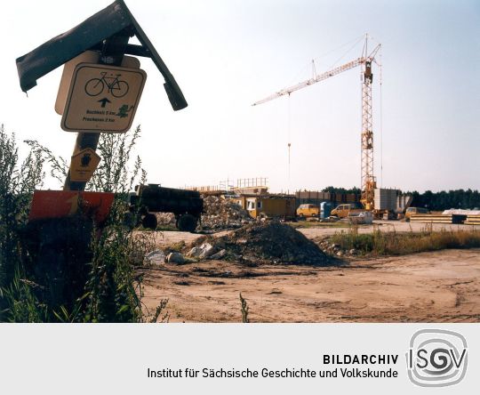 Landschaftsansicht mit Autobahnbaustelle