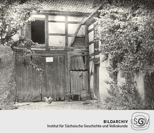 Wirtschaftsgebäude in Spola