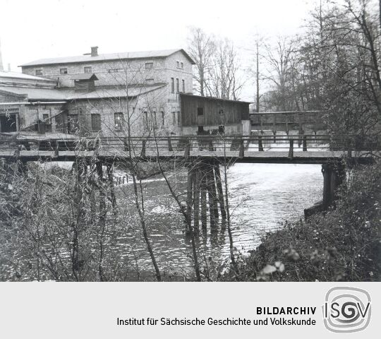 Fabrik in Tzschelln