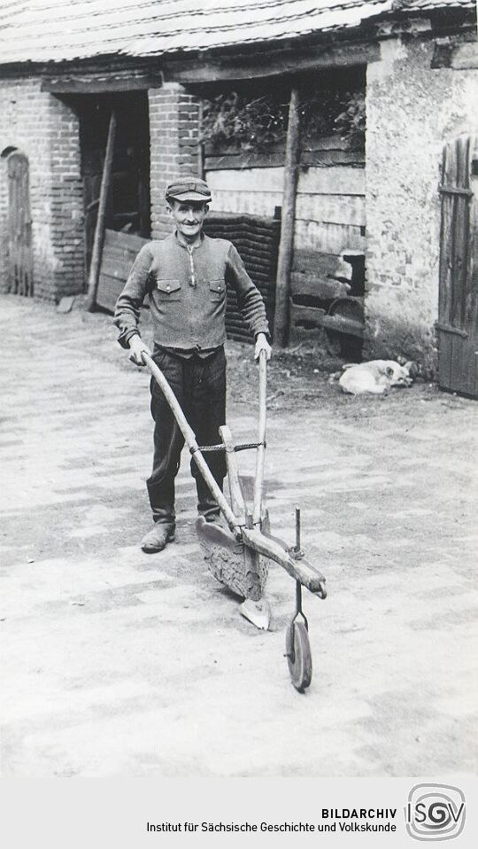 Landwirtschaftliches Arbeitsgerät in Sabrodt