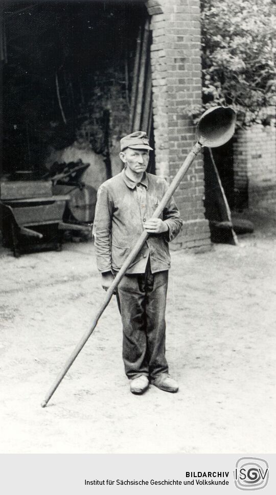 Landwirtschaftliches Arbeitsgerät in Sabrodt, Jauchenschöpfer