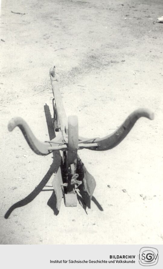 Landwirtschaftliches Arbeitsgerät in Sabrodt, Hakenpflug