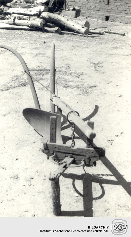 Landwirtschaftliches Arbeitsgerät in Sabrodt, Pflug