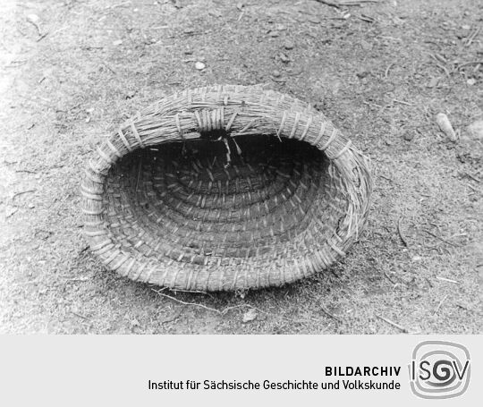 Bienenkorb aus Sabrodt
