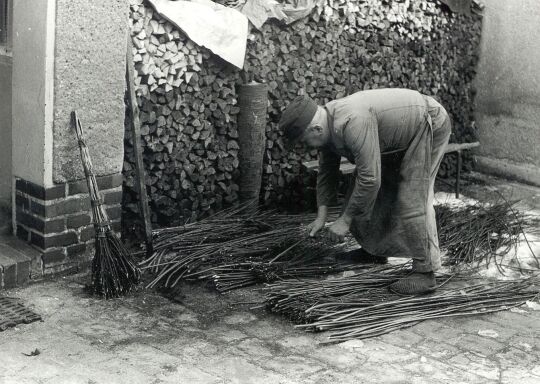 Korbflechterei in Klein Neida