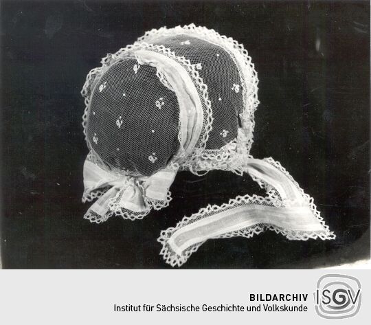 Haube der Bautzner Tracht aus Obergurig