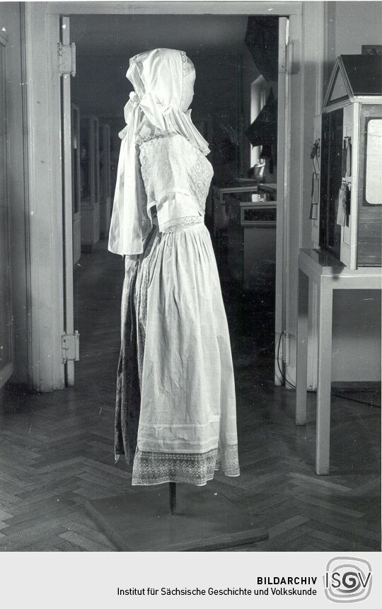 Festtagstracht aus Weißenberg