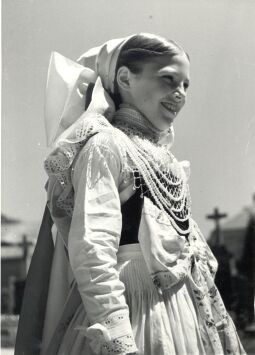 Bild: Brautjungfer aus Crostwitz