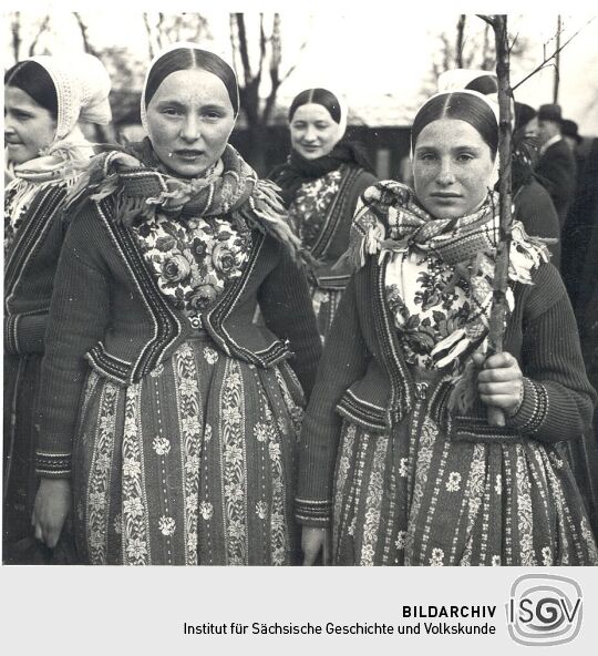 Ausgangstracht in Hoyerswerda