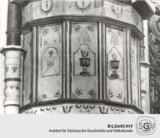 Kanzel einer Kirche in Bluno, Detail