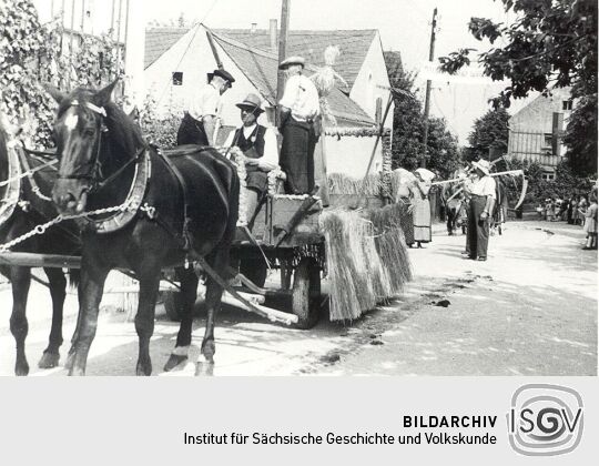 Schul- und Heimatfest in Ostro