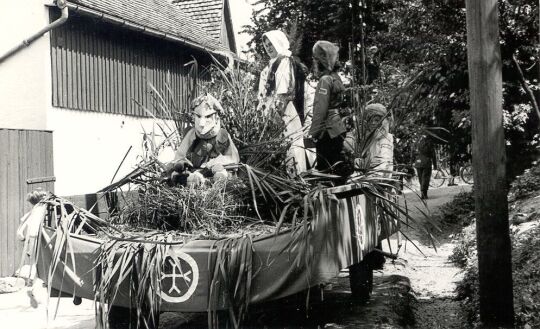 Schul- und Heimatfest in Ostro