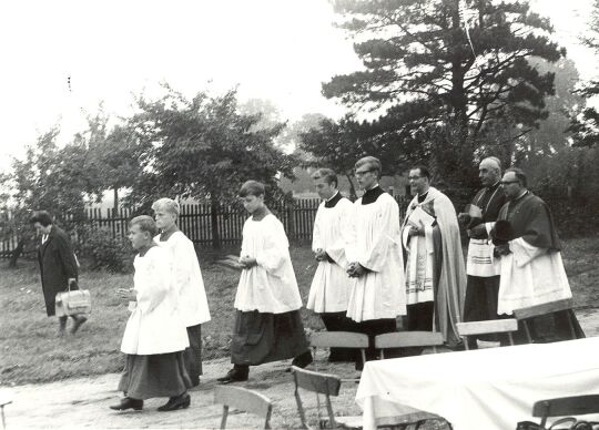 Einweihung der Pfarrkirche in Sdier