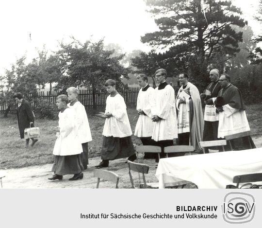 Einweihung der Pfarrkirche in Sdier