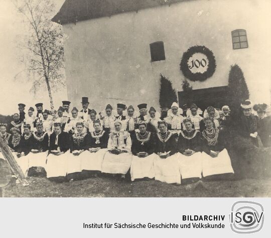 Gruppenbild zur Kirchweihfeier in Tzschelln