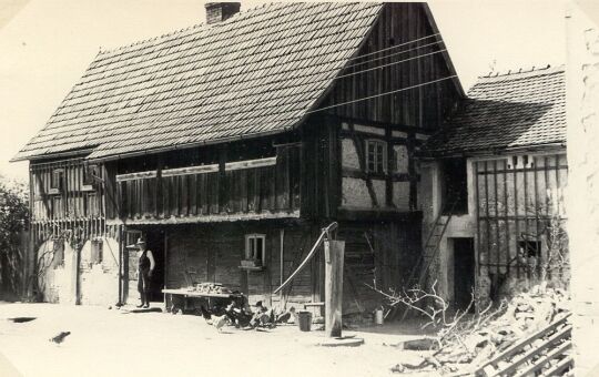 Altes Bauernhaus in Truppen