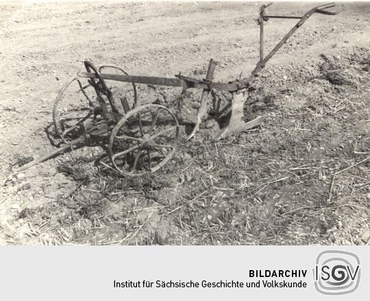 Landwirtschaftliche Arbeiten in Kleingaußig