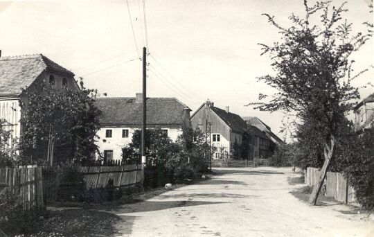 Dorfstraße in Niederkaina