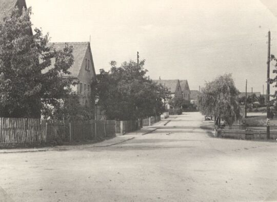 Dorfstraße in Salzenforst