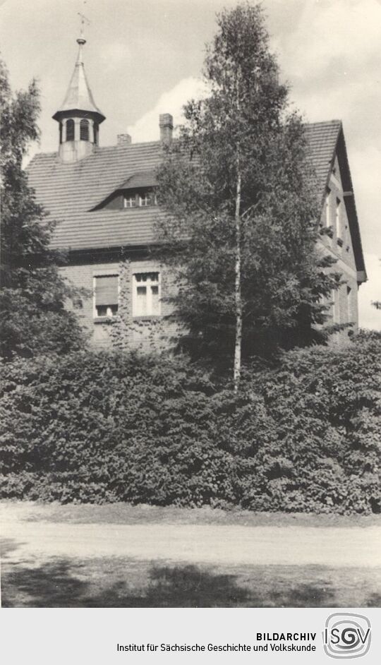 Die Schule in Burg