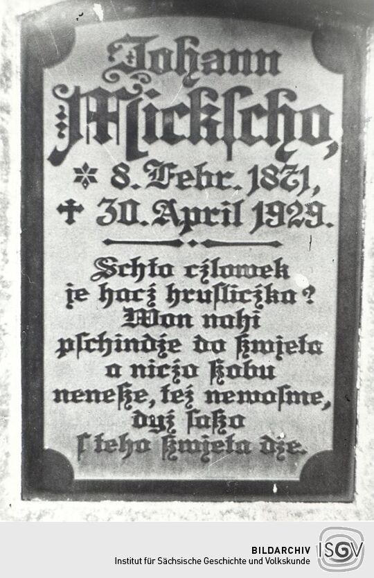 Grabtafel in Sprey