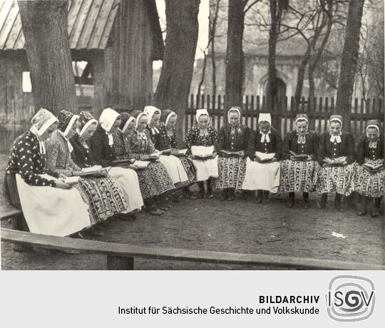 Ostersingen in Schleife