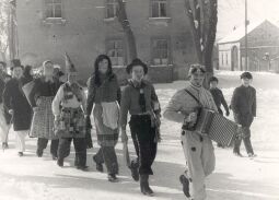 Bild: Zampern in Schleife