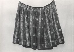 Bild: Seidenschürze aus Groß Partwitz