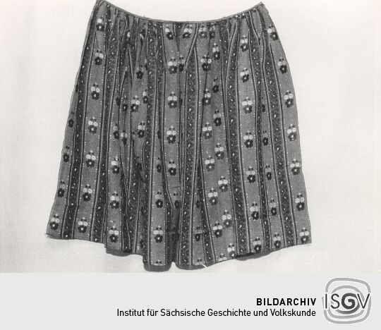 Seidenschürze aus Groß Partwitz