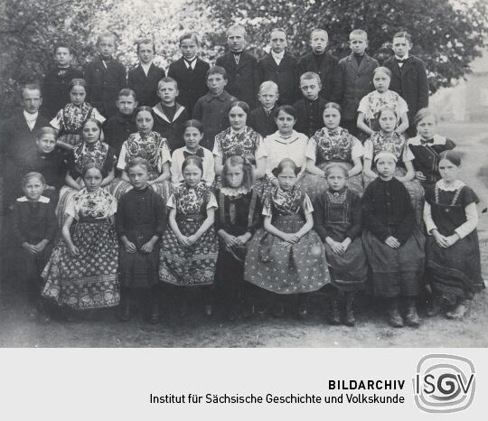 Schulkinder in Groß Partwitz