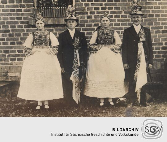 Brautjungfern und -führer aus Groß Partwitz