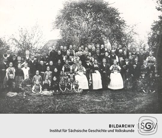 Hochzeitsgesellschaft aus Groß Partwitz