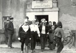 Bild: Frauenfastnacht in Groß Partwitz