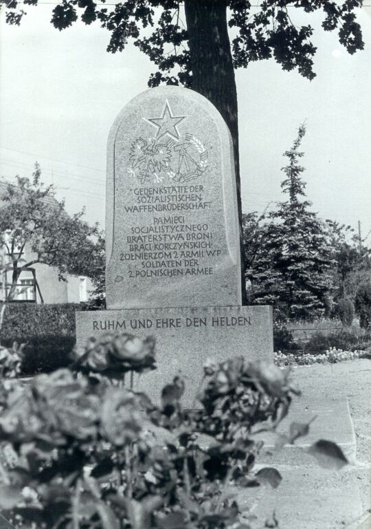 Denkmal in Neudorf/Spree