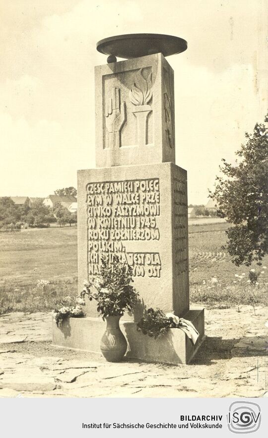 Polnisches Ehrenmal in Crostwitz